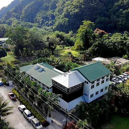 Villa Copthall-2